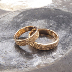 Rinden-Ring mit ca. 5 mm Breite