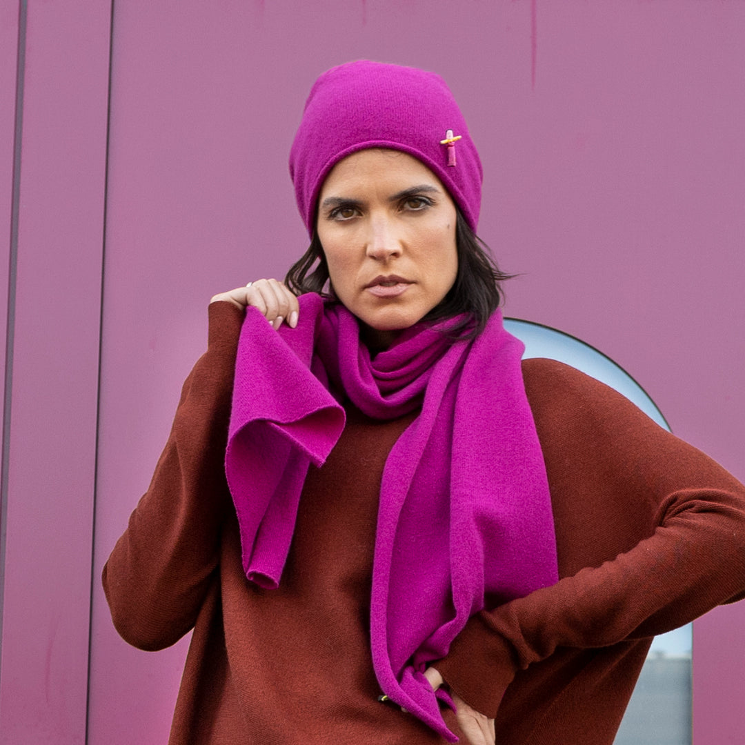 meinfrollein-lila-muetze-und-schal-bei-alexandra-baum-schmuck-in-frankfurt-zum-advent-pop-ip